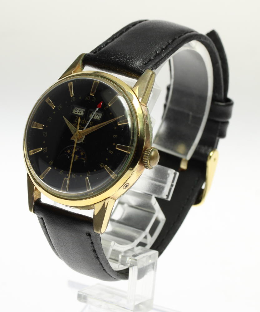 ZODIAC Triple calendar moon phase antique black Dial Automatic Men's Watch_614355