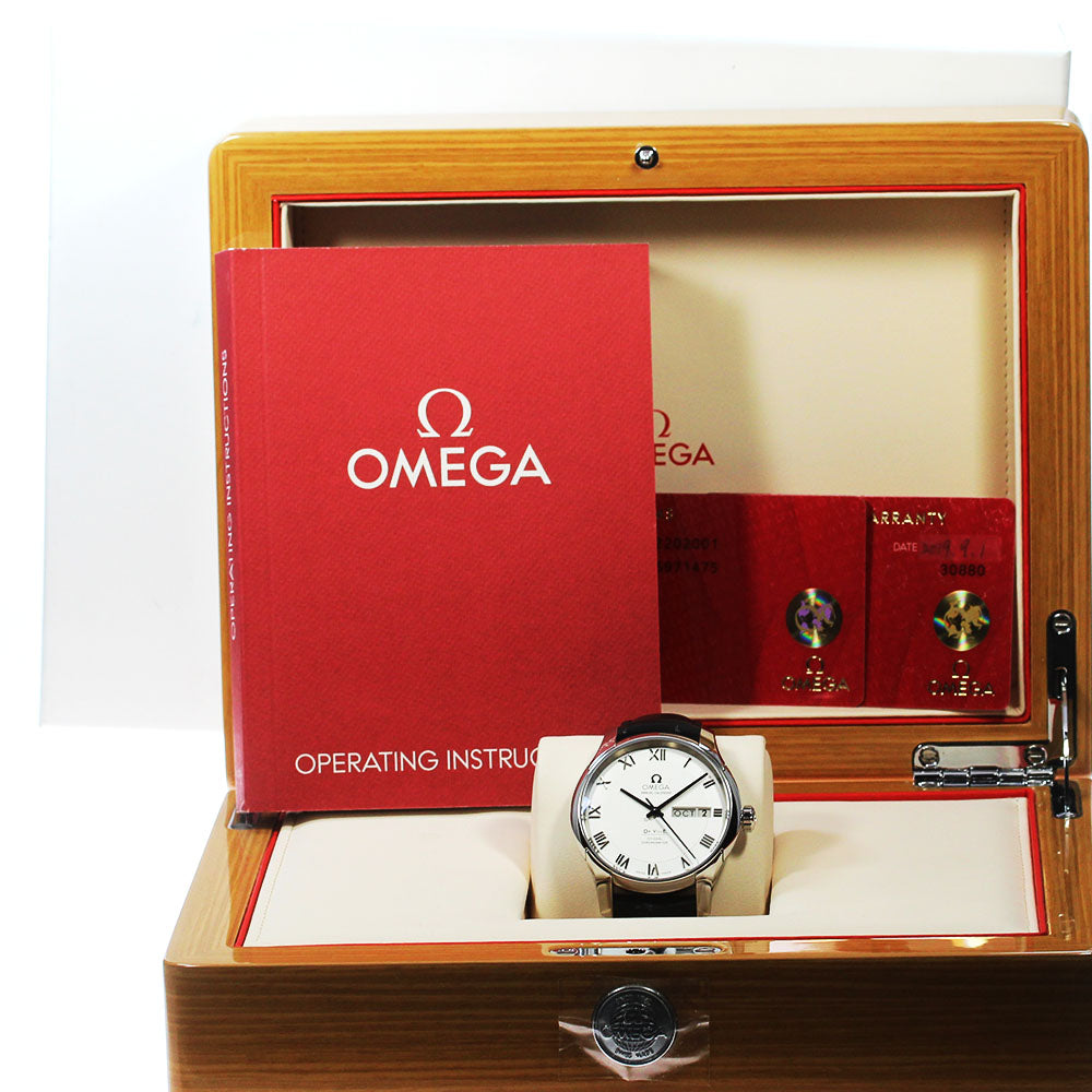 OMEGA De Ville 431.13.41.22.02.001 Annual calendar Silver Dial Automatic Men's Watch_829922
